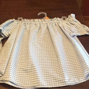 Off the shoulder gingham shirt